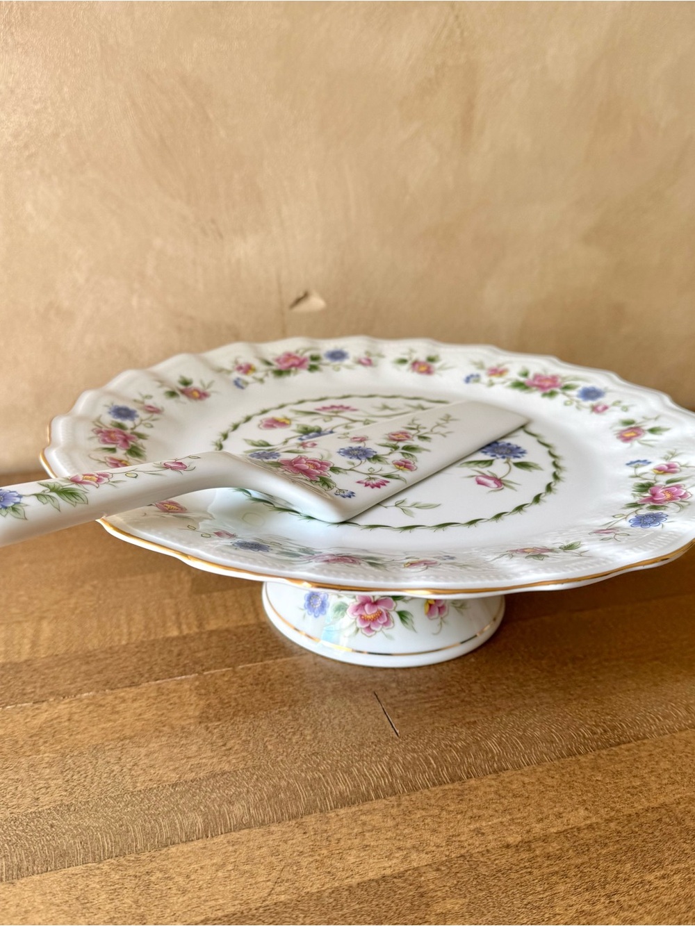 Andrea By Sadek Spring Night Ceramic Cake Plate with Server - Picture 2 of 16